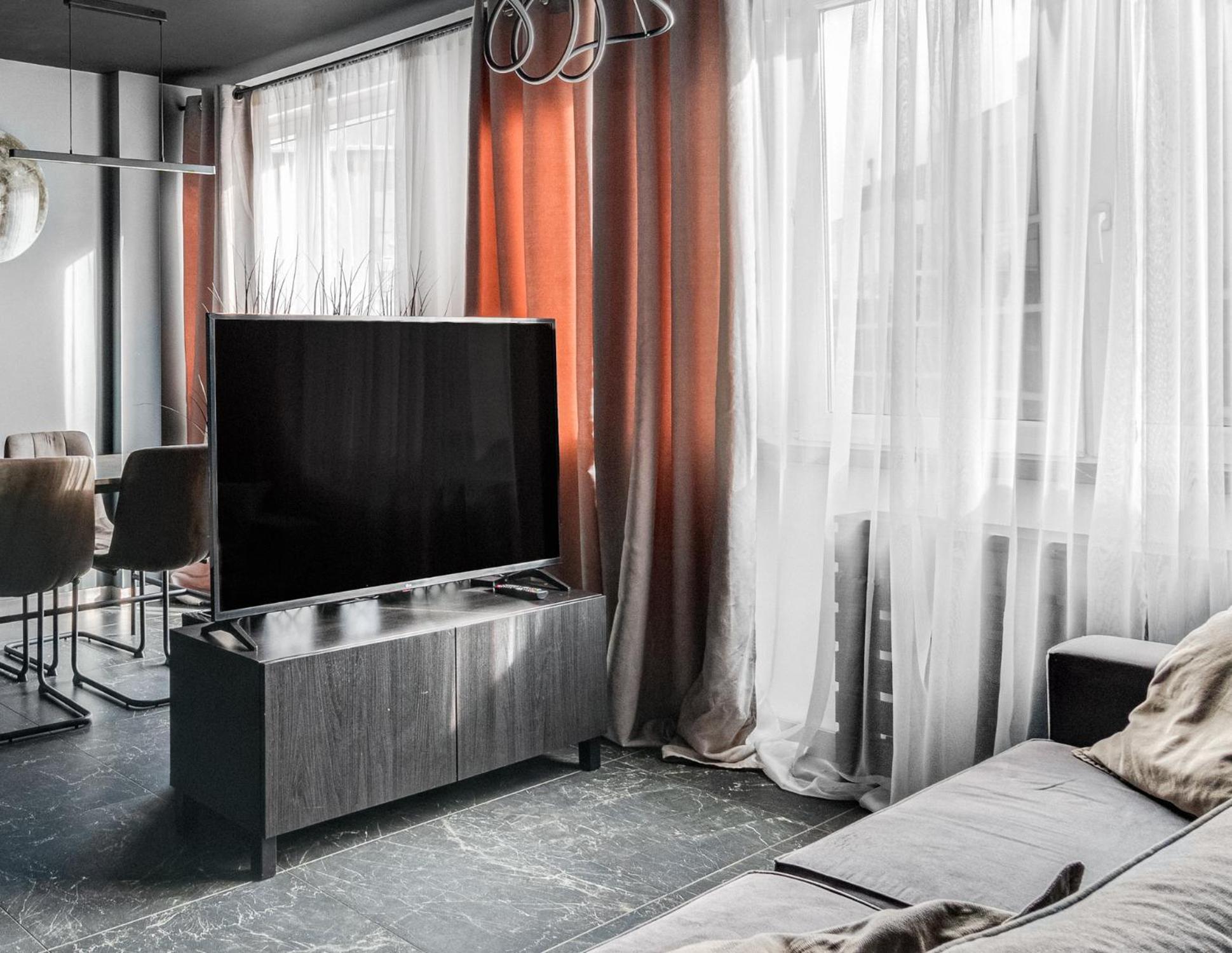 Blacknight Apartment - Self Check-In 24H Wroclaw Luaran gambar